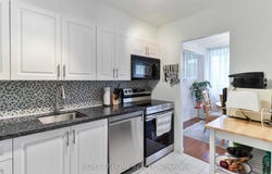 313 - 10 Sunrise Avenue, Toronto, Ontario M4A2R1