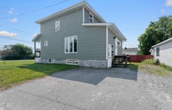 3171-3171A 7e Rue, Val-dOr, QC J9P5A2, CA, Val-d'Or, Quebec J9P5A2
