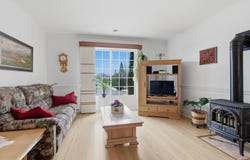 80 Tsse Hétu, Lavaltrie, Quebec J5T1G1
