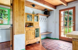9 Main Rd, Lasqueti Island, British Columbia V0R 2J0