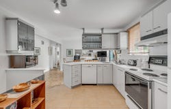 5 Rue Gravel, La Haute-Saint-Charles, Quebec G2A1L8