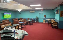 7 - 7 - 4400 Queen Street, Niagara Falls, Ontario L2E2L3