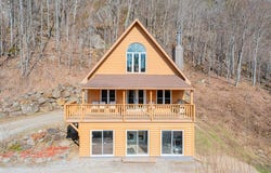 28 Ch. du Lac-Pémichangan, Lac-Sainte-Marie, QC J0X1Z0, CA, Lac-Sainte-Marie, Quebec J0X1Z0