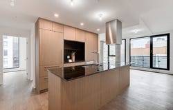 1 Boul. De Maisonneuve O. 822, Montréal (Ville-Marie), Quebec H2X 0E3