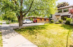 263 Blue Grass Boulevard, Richmond Hill, Ontario L4C3H1