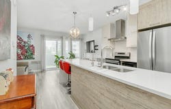 575 Rue Robert-Élie, Laval-des-Rapides, Quebec H7N0E8