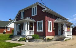 27 Rue du Parc, Clermont, Quebec G4A1J7