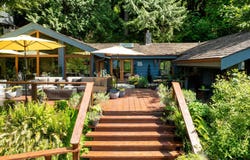 315 Bayview Road, Lions Bay, British Columbia V0N 2E0