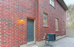 41 Portage Avenue, Richmond Hill, Ontario L4E2Z5