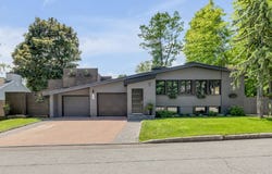 1447 Av. Dobell, Québec, Quebec G1T2L4