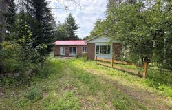 50 Mtée Robinson, Saint-Sixte, Quebec J0X3B0