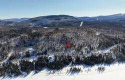 Ch. du Lac-Élan, Saint-Donat, Quebec J0T2C0