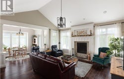 2560 Faulkner Place, Mill Bay, British Columbia V0R2P2