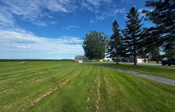 Ch. des Patriotes, Saint-Charles-sur-Richelieu, Quebec J0H2G0