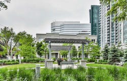 1515 - 17 Anndale Drive, Toronto, Ontario M5G2W7