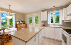 111-115 Av. Auger, Roberval, Quebec G8H1C3