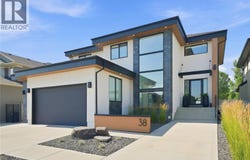38 Wright MANOR, Saskatoon, Saskatchewan S7N2C9