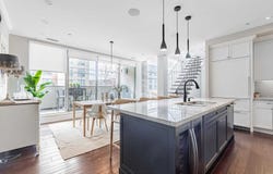 204 - 1 Rainsford Road, Toronto, Ontario M4L3N5