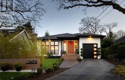 2473 Plumer Street, Oak Bay, British Columbia V8S5G9