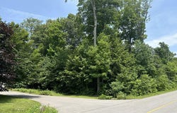 210 Rue des Gentianes, Sainte-Sophie, Quebec J5J 2X3