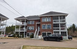 2304 Rue des Roitelets, Chicoutimi, Quebec G7H0K3