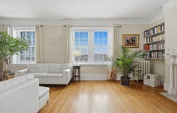 343 Av. Clarke 6, Westmount, Quebec H3Z 2E7