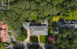 611 Island Road, Oak Bay, British Columbia V8S2T7