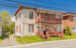 261-265 Rue St-Jacques, Sainte-Thècle, Quebec G0X3G0