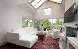 2250 W 3rd Avenue 402, Vancouver, British Columbia V6K 1L4