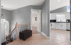 7721 Parkview Crescent, Niagara Falls, Ontario L2H2X4
