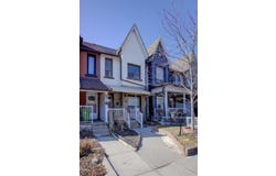82 Uxbridge Avenue E, Toronto, Ontario M6N2Y2