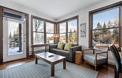 2178 Ch. du Lac-Supérieur 1107, Lac-Supérieur, Quebec J0T 1P0