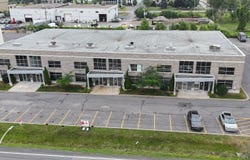 68 Rue Paul-Gauguin, Candiac, QC J5R6X2, CA, Candiac, Quebec J5R6X2