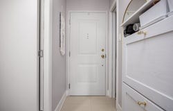 2365Z Av. Beaconsfield, Montréal, Quebec H4A2G9