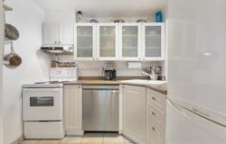 2025 Stephens Street 203, Vancouver, British Columbia V6K 3W2