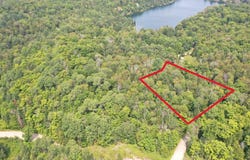 Ch. du Lac-Harrington E., Harrington, Quebec J8G2T3