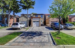 63 Cog Hill Drive, Vaughan, Ontario L4K1M6
