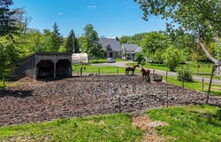 422 Ch. du Grand-Pré, Saint-Jean-sur-Richelieu, QC J2Y1C9, CA, Saint-Jean-sur-Richelieu, Quebec J2Y1C9