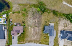 8 Deanna Drive, Wasaga Beach, Ontario L9Z1J5