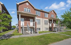 21 Rue du Conservatoire, Aylmer, QC J9J0B5, CA, Aylmer, Quebec J9J0B5