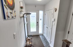 129 Rue Stephen-Hawking, Châteauguay, Quebec J6K0K2