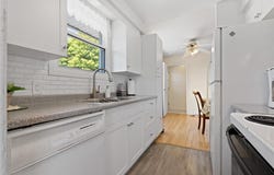 21 Loraine Drive, St. Catharines, Ontario L2P3N9