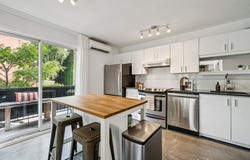 1650 Rue Dorion, Ville-Marie, QC H2K4A7, CA, Ville-Marie, Quebec H2K4A7