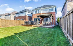 19 Amberwing Landing, Bradford West Gwillimbury, Ontario L3Z0H9