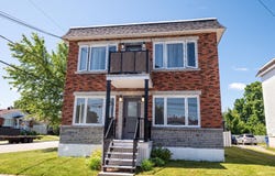 1201-1203 15e Rue, Shawinigan, QC G9T3W8, CA, Shawinigan, Quebec G9T3W8