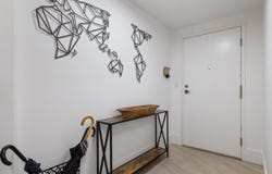 2410 Cornwall Avenue 204, Vancouver, British Columbia V6K 1B8