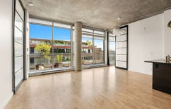630 Rue William, Montréal, Quebec H3C4C9