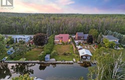 1415 Cunningham Crescent, Severn, Ontario L3V7E1