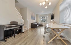 20852 77a Avenue, Langley, British Columbia V2Y0R8