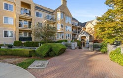 5555 13a Avenue PH5, Delta, British Columbia V4M 2E7